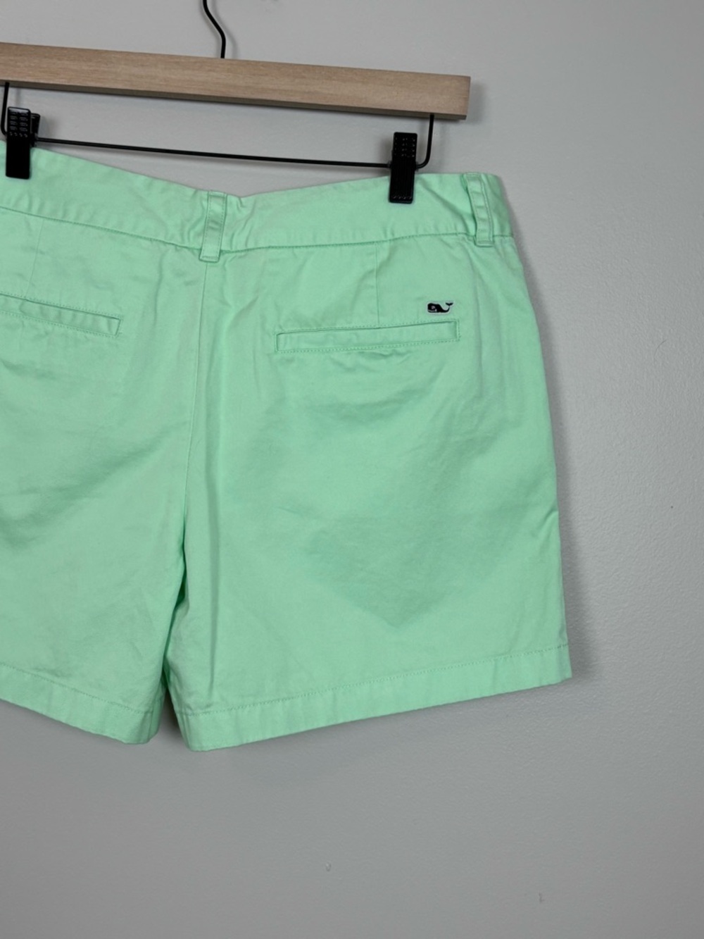 Vineyard Vines Shorts Womens 12 Green Flat Front 5" Inseam - Picture 6 of 9